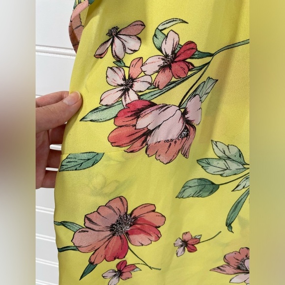 Lily White Yellow Floral Short Sleeve Keyhole Neck Sheer Blouse XL Women’s EUC - Picture 3 of 9